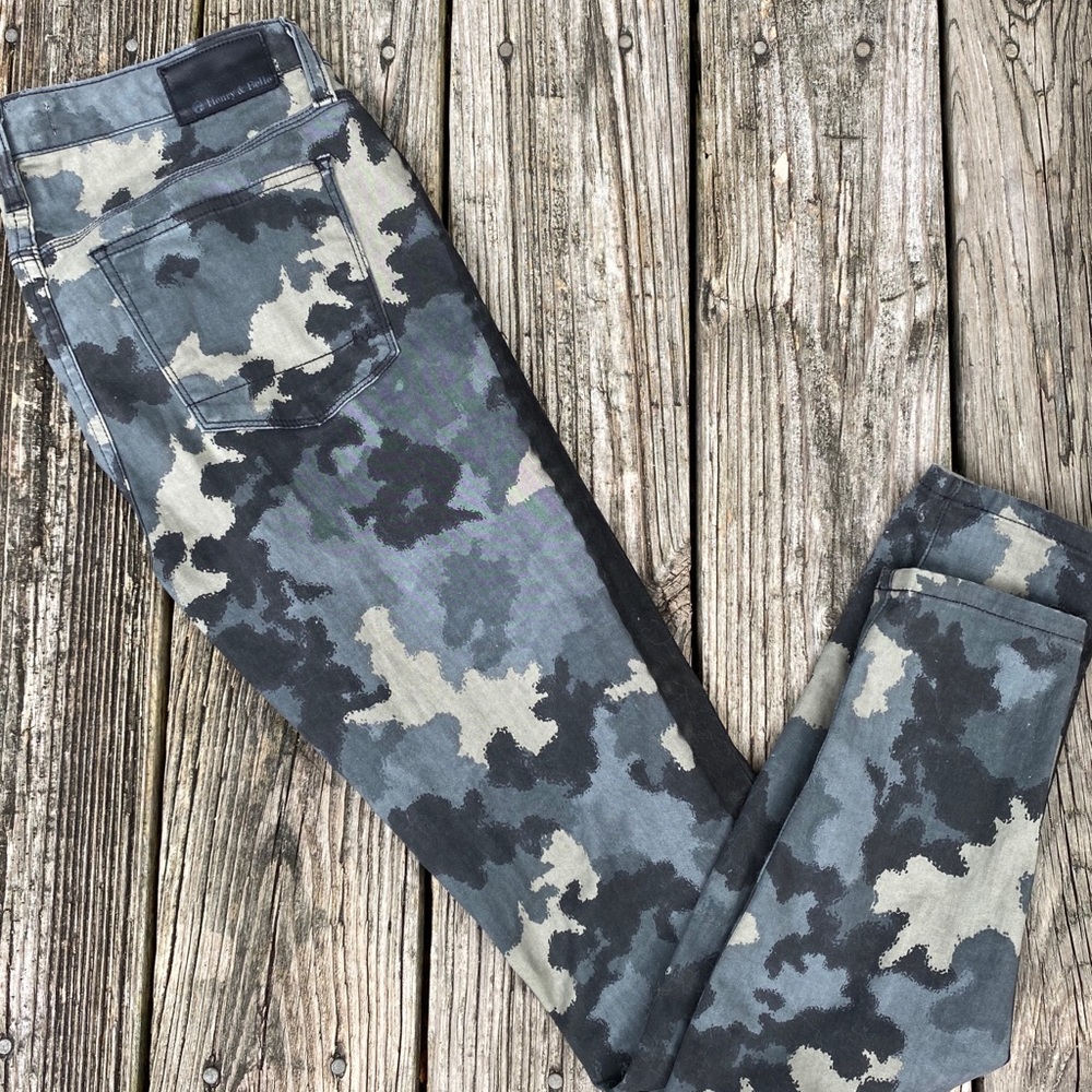 Henry & Belle Camouflage Skinny Ankle Jeans